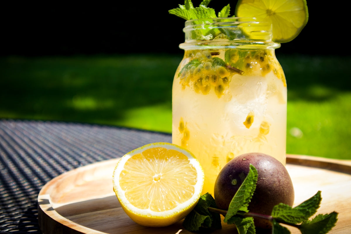 Refreshing passion fruit drink with lemon and mint.